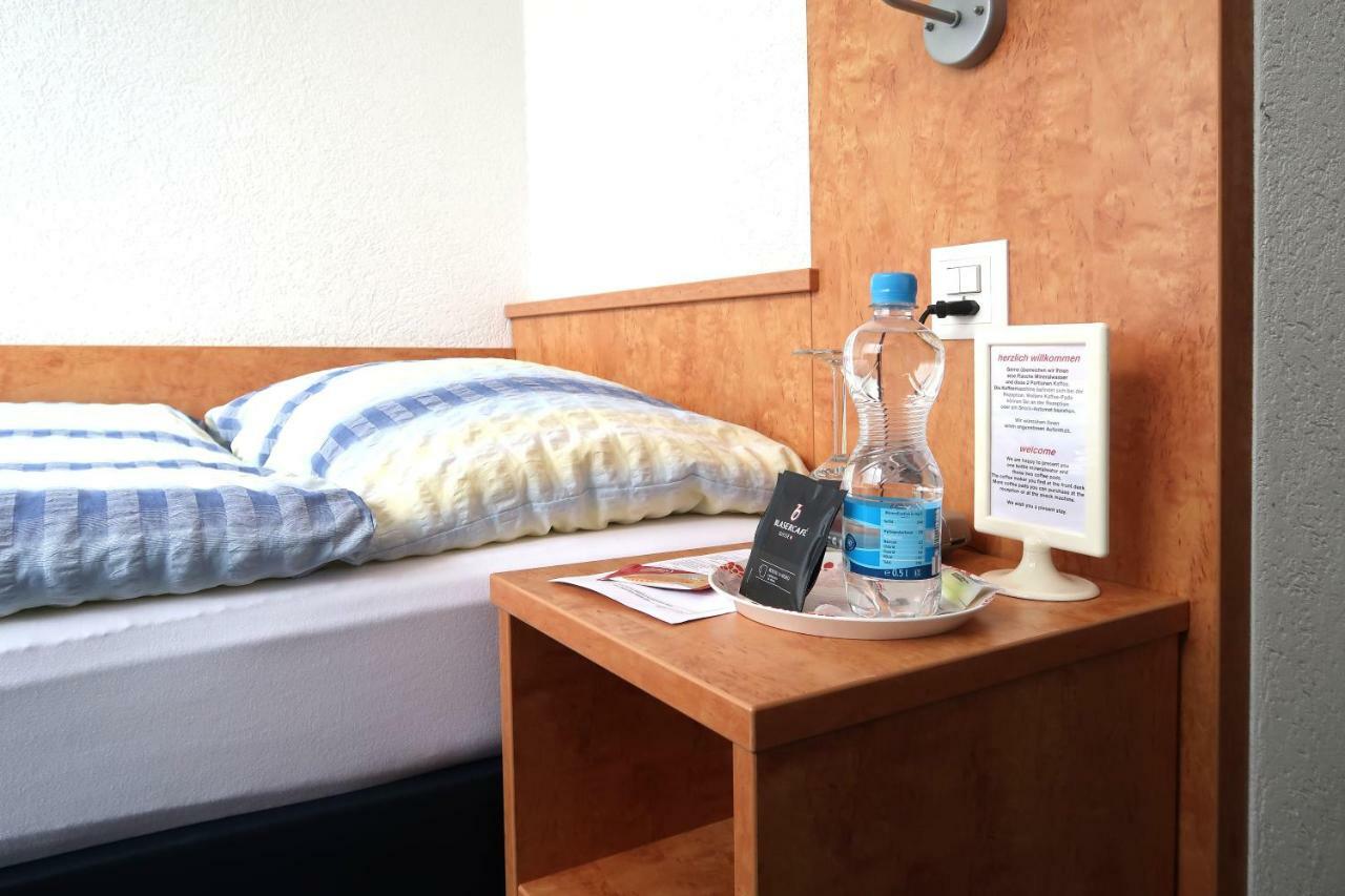 Budget Motel Self Check-In Dällikon Exteriér fotografie